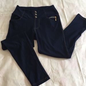 Women’s stretch jean leggings